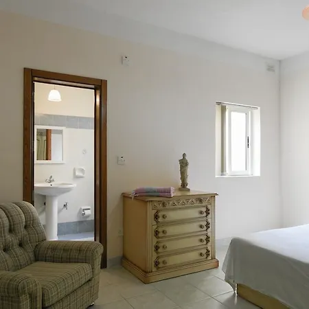 Attard Guest House بيت ضيافة أتارد
