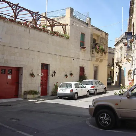 بيت ضيافة Attard Guest House أتارد